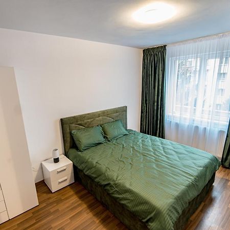 Apartament 3 Camere Royal Braşov Esterno foto